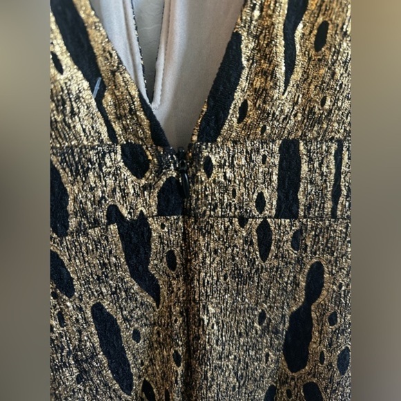 Gold & Black Low Cut Body-Con Dress by Filtre, SM - Picture 5 of 11
